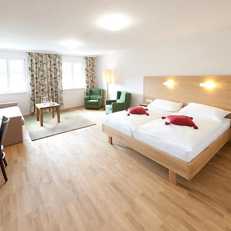 Wein-Gut Hutter Guest house Krems an der Donau